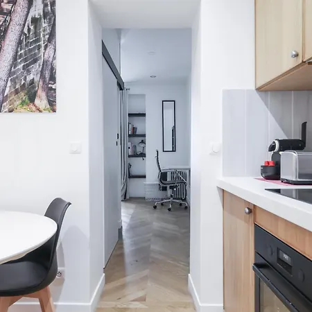 4-star For 4, 10 Mn From Champs-elysees Apartment *