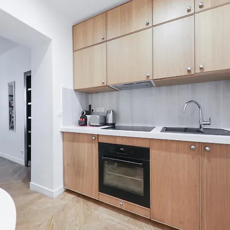 Apartment 4-star For 4, 10 Mn From Champs-elysees