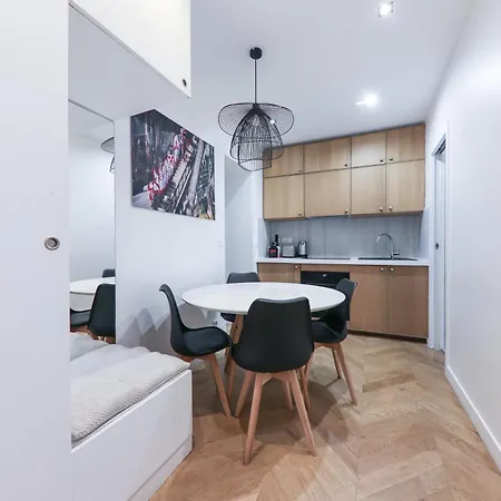 4-star For 4, 10 Mn From Champs-elysees Apartment *