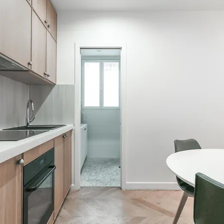 Apartment 4-star For 4, 10 Mn From Champs-elysees *