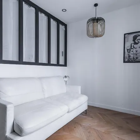 Apartment 4-star For 4, 10 Mn From Champs-elysees *