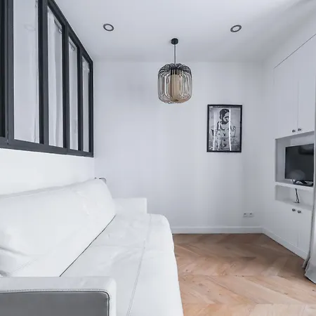Apartment 4-star For 4, 10 Mn From Champs-elysees Paris