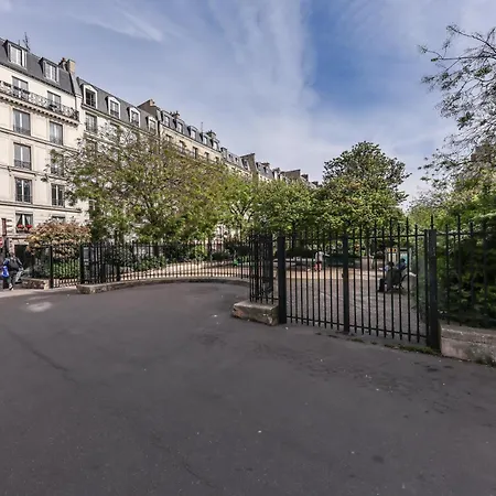 Apartment 4-star For 4, 10 Mn From Champs-elysees